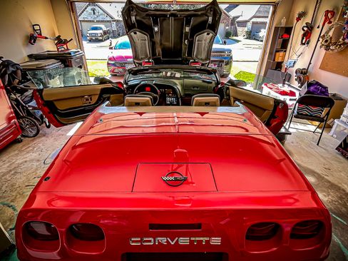 Used 1992 Chevrolet Corvette Convertible image 5
