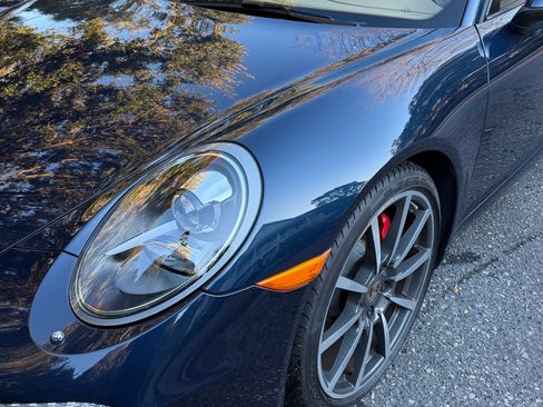 Used 2014 Porsche 911 Carrera S image 6