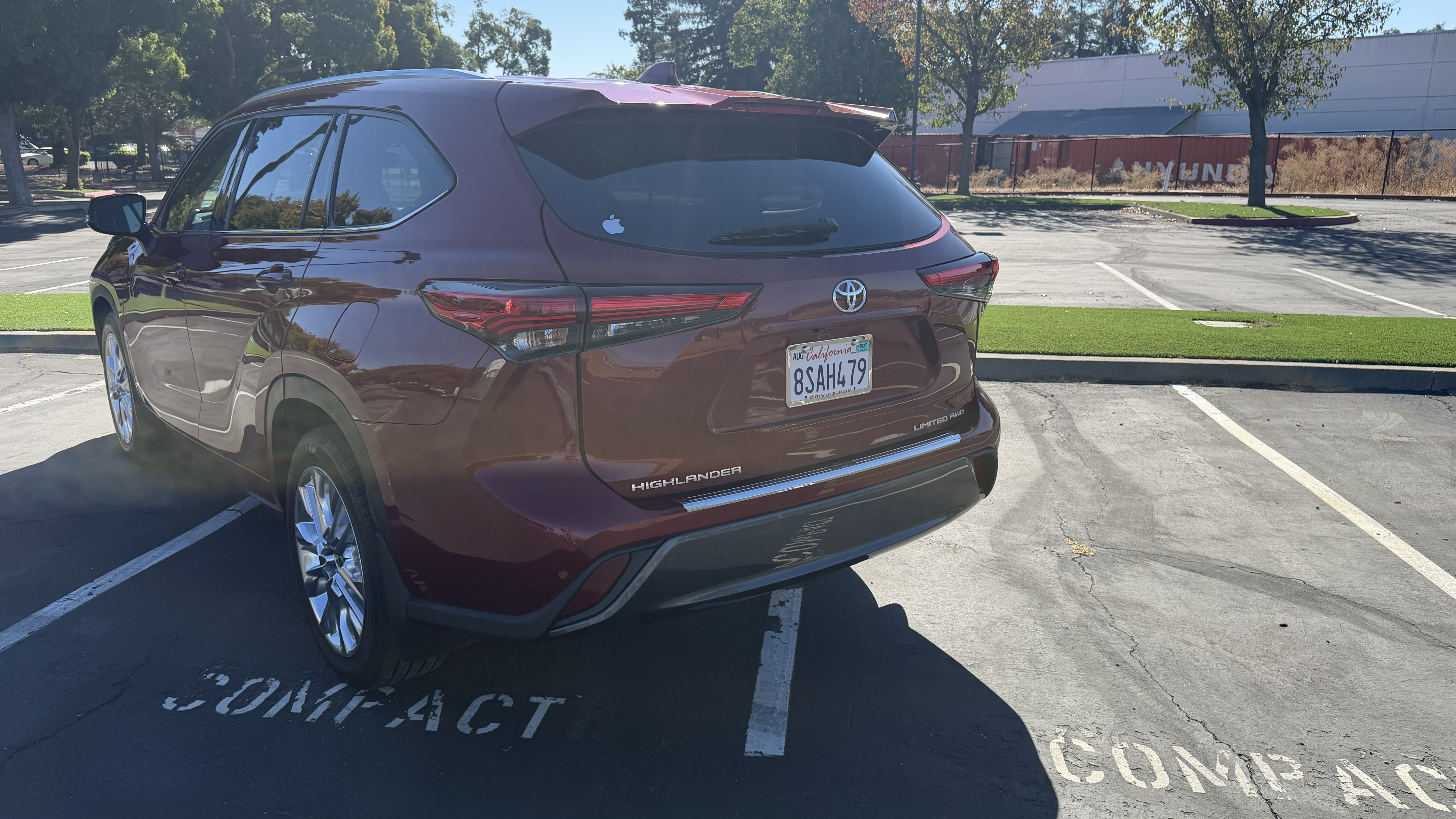 Used 2020 Toyota Highlander Limited AWD/4WD image 9