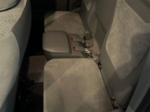 Used 2011 Toyota Tacoma PreRunner w/ SR5 Pkg #2 image 11