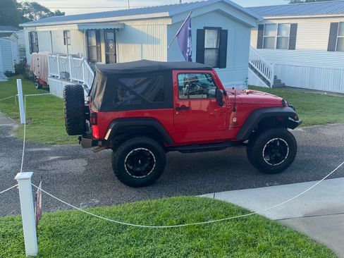 Used 2015 Jeep Wrangler Sport w/ Quick Order Package 24S image 6