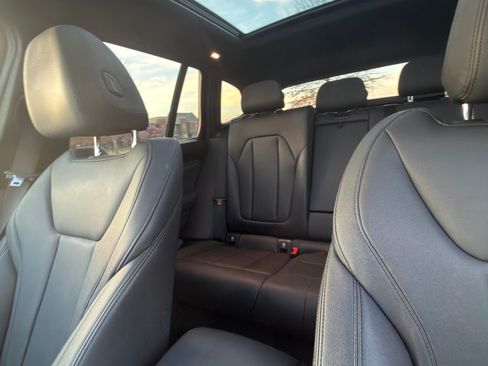 Used 2019 BMW X3 sDrive30i image 5