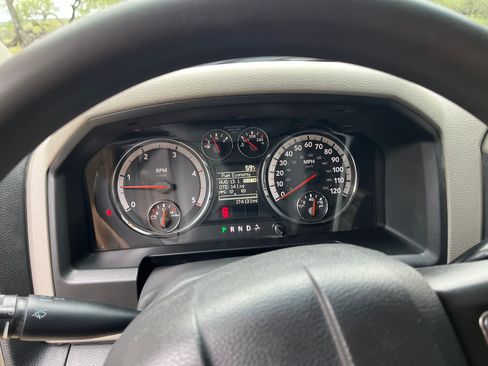 Used 2012 RAM 3500 ST w/ Chrome Appearance Group image 16