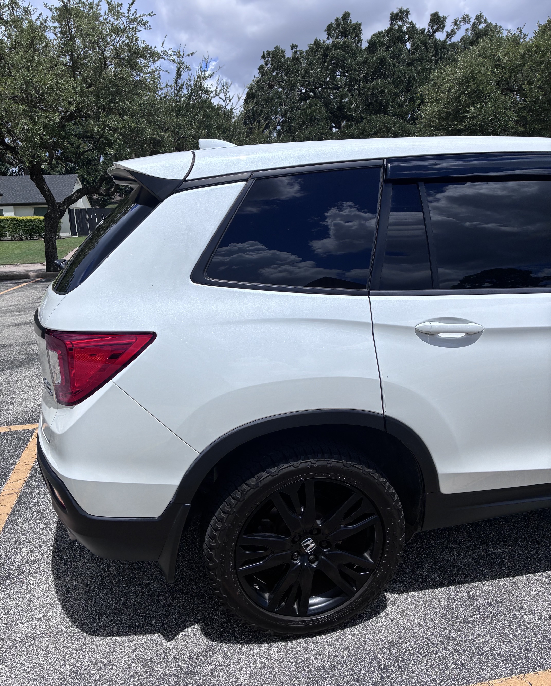 Used 2021 Honda Passport Sport image 15