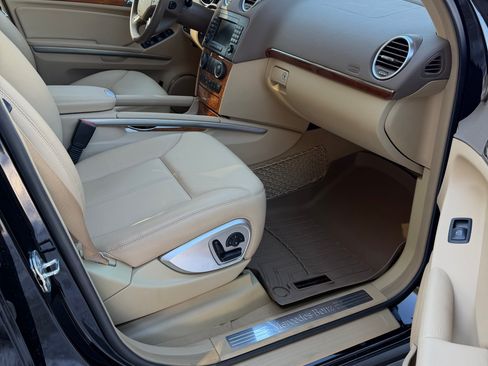 Used 2008 Mercedes-Benz GL 320 CDI 4MATIC image 12