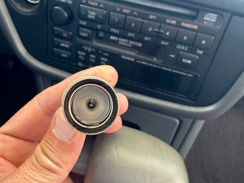 Used 1993 Toyota Camry XLE image 12