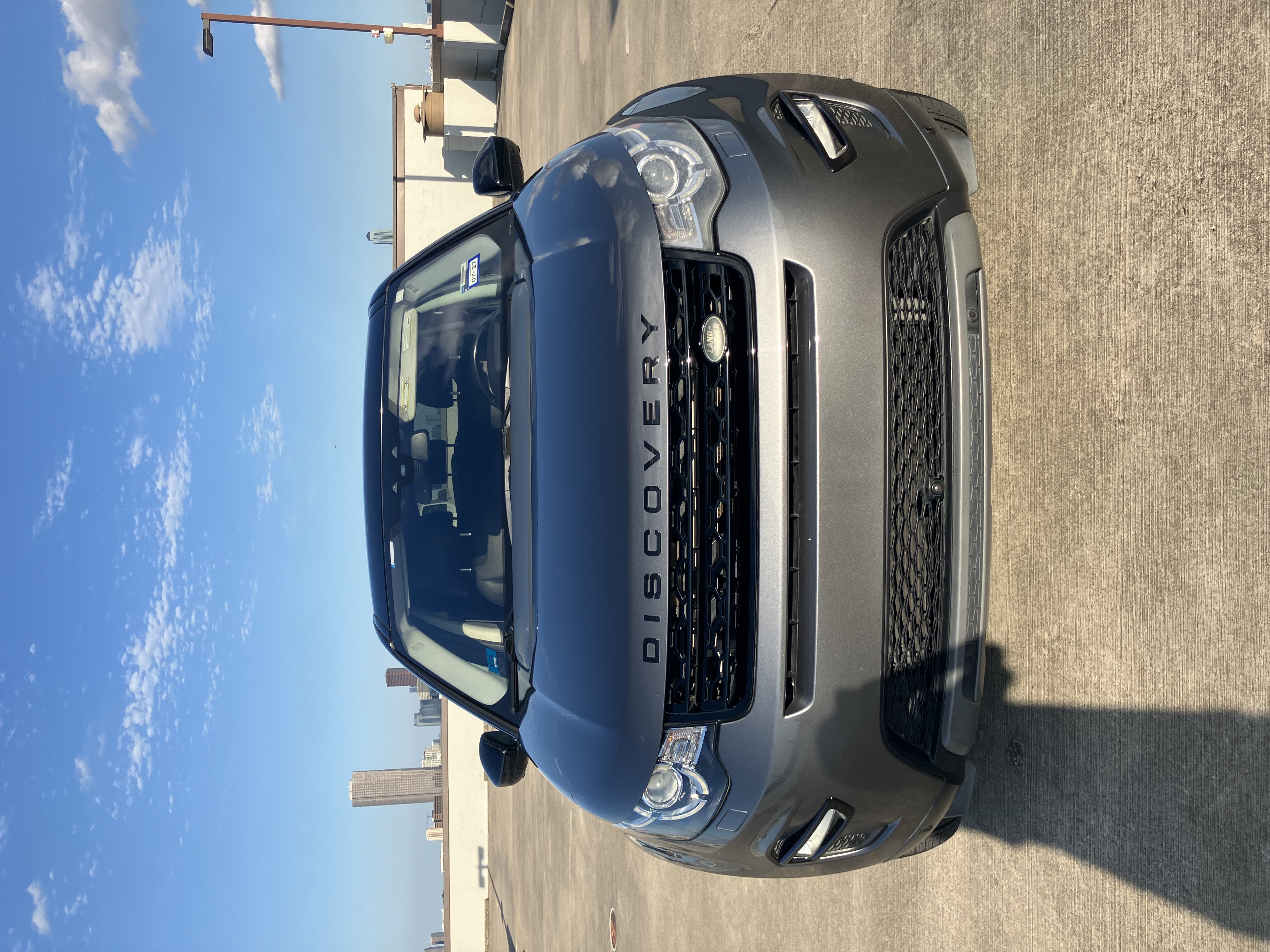 Used 2018 Land Rover Discovery Sport HSE AWD/4WD image 4