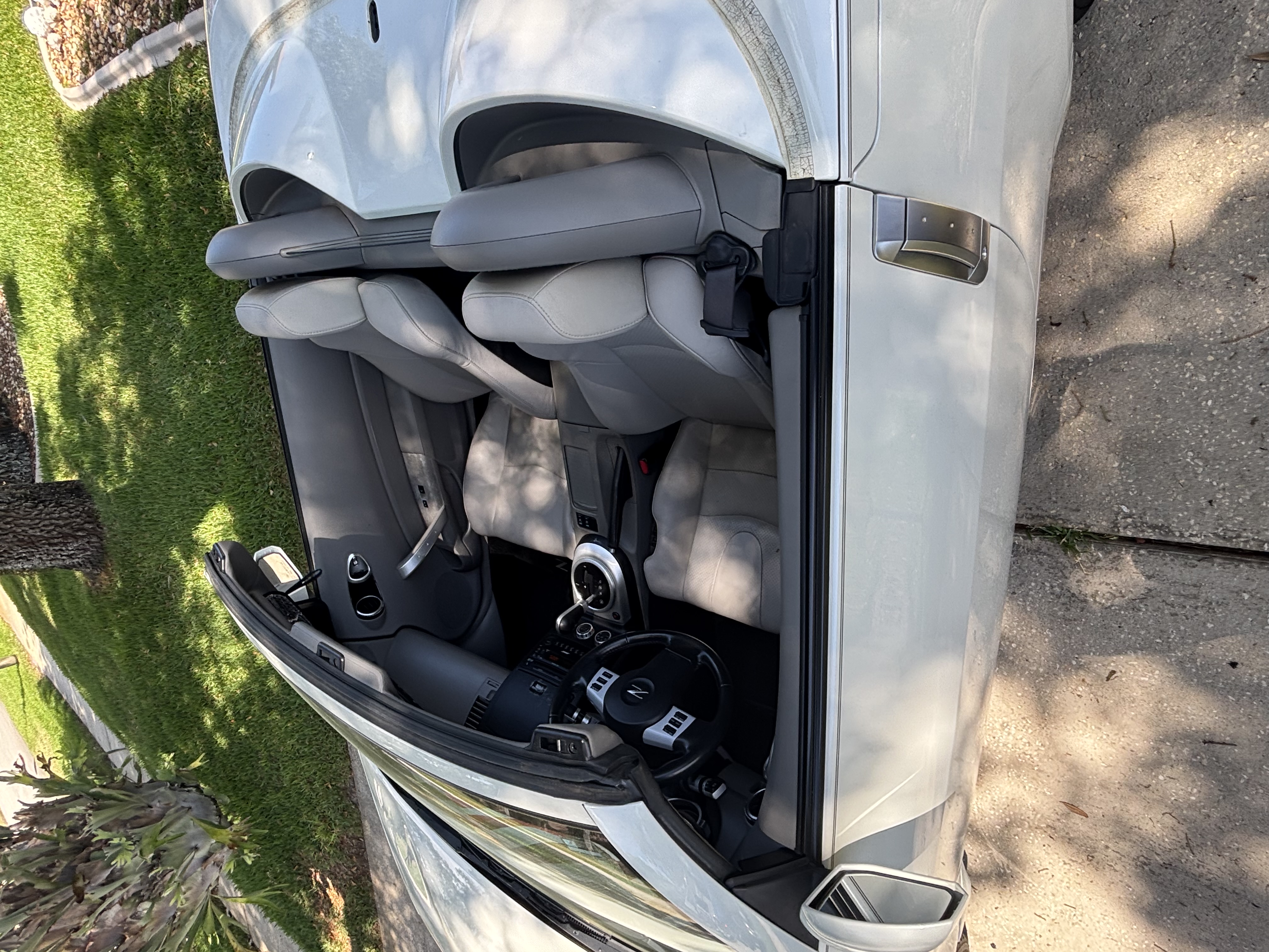 Used 2008 Nissan 350Z Touring RWD image 15