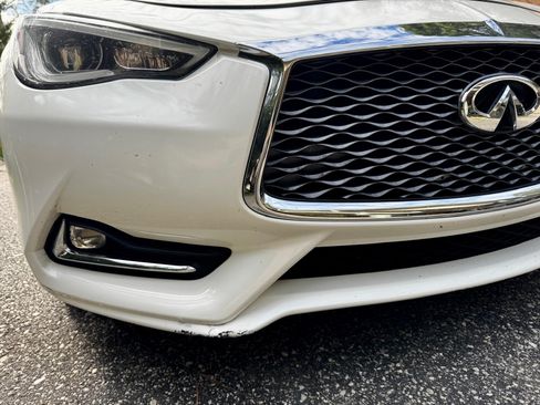 Used 2017 INFINITI Q60 Red Sport 400 image 23