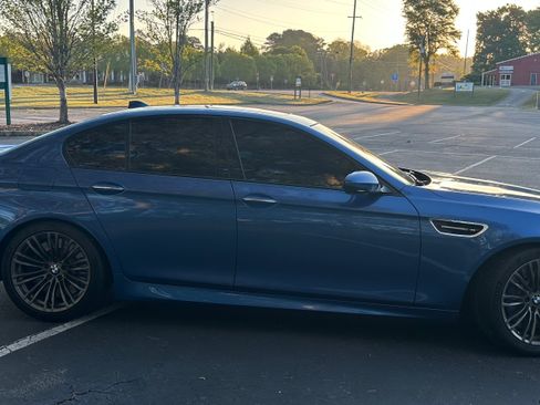 Used 2013 BMW M5 image 11