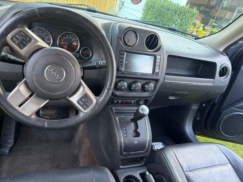 Used 2015 Jeep Patriot Limited w/ Sun/Sound Group AWD/4WD image 5