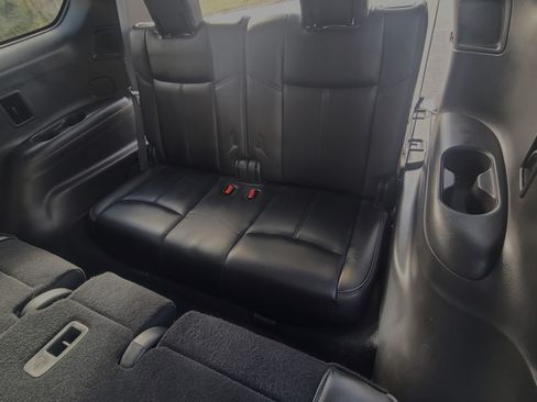 Used 2015 Nissan Pathfinder SL w/ SL Premium Package image 23