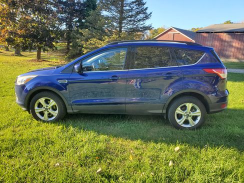 Used 2016 Ford Escape SE w/ Equipment Group 201A image 8