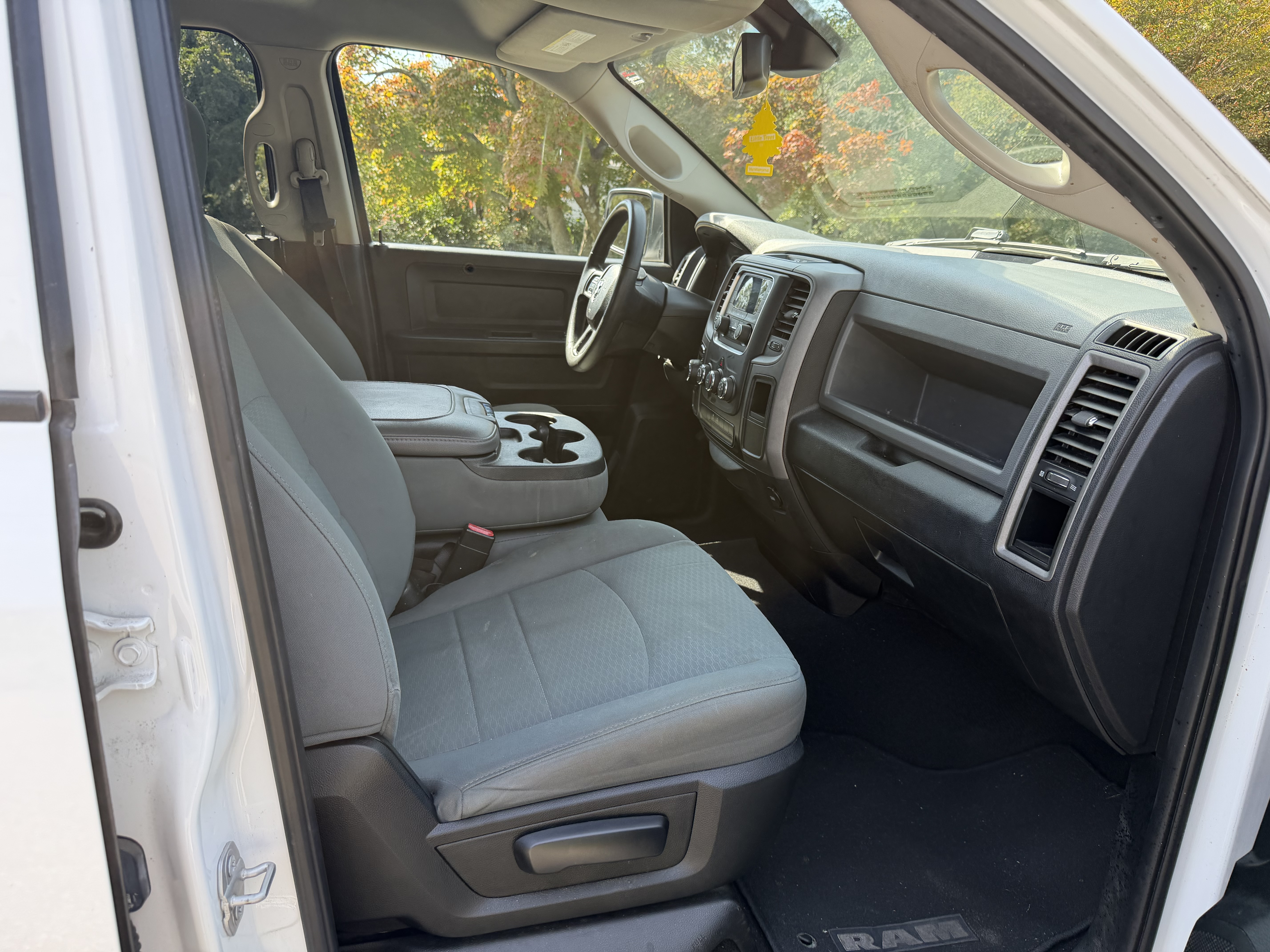 Used 2018 RAM 1500 Tradesman w/ Popular Equipment Group RWD image 16