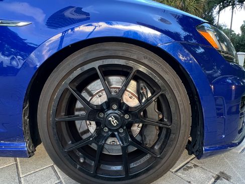 Used 2017 Volkswagen Golf Hatchback Sedan 4D image 18