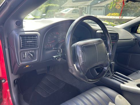 Used 1997 Chevrolet Camaro RS w/ Preferred Equipment Group 2 image 19