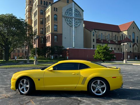 Used 2010 Chevrolet Camaro SS w/ RS Package RWD image 25