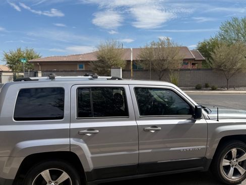 Used 2016 Jeep Patriot High Altitude FWD image 4
