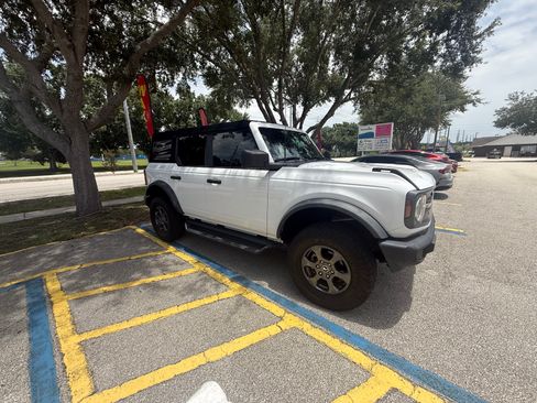 Used 2021 Ford Bronco Big Bend AWD/4WD image 5