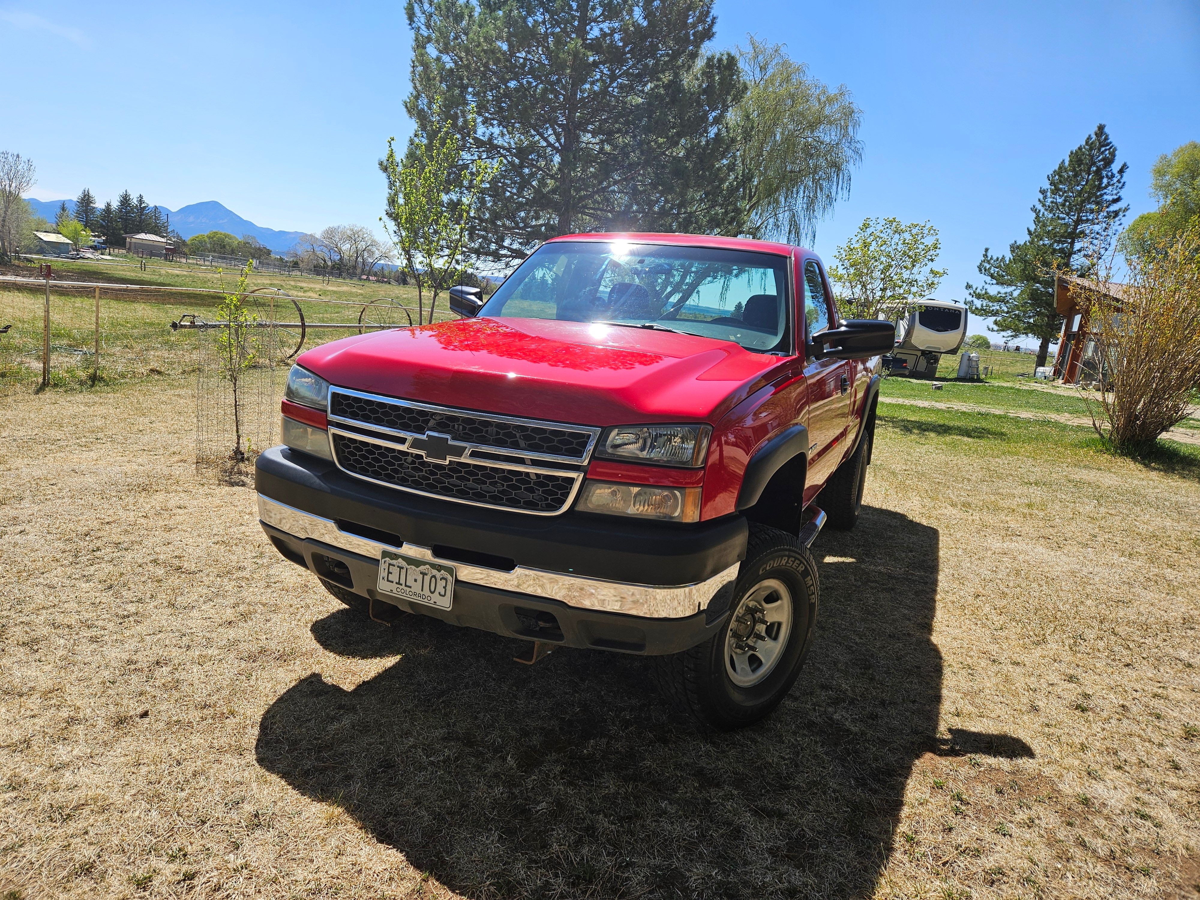 Used 2005 Chevrolet Silverado 3500 4x4 Regular Cab w/ Skid Plate Package image 6