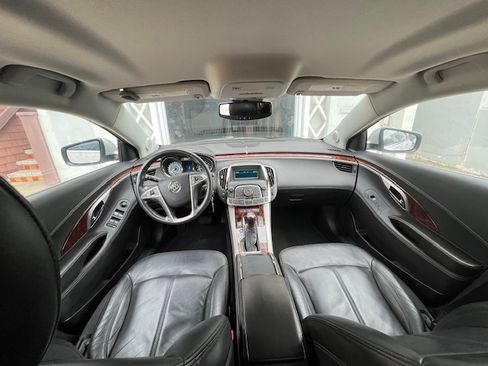 Used 2010 Buick LaCrosse CXL image 16