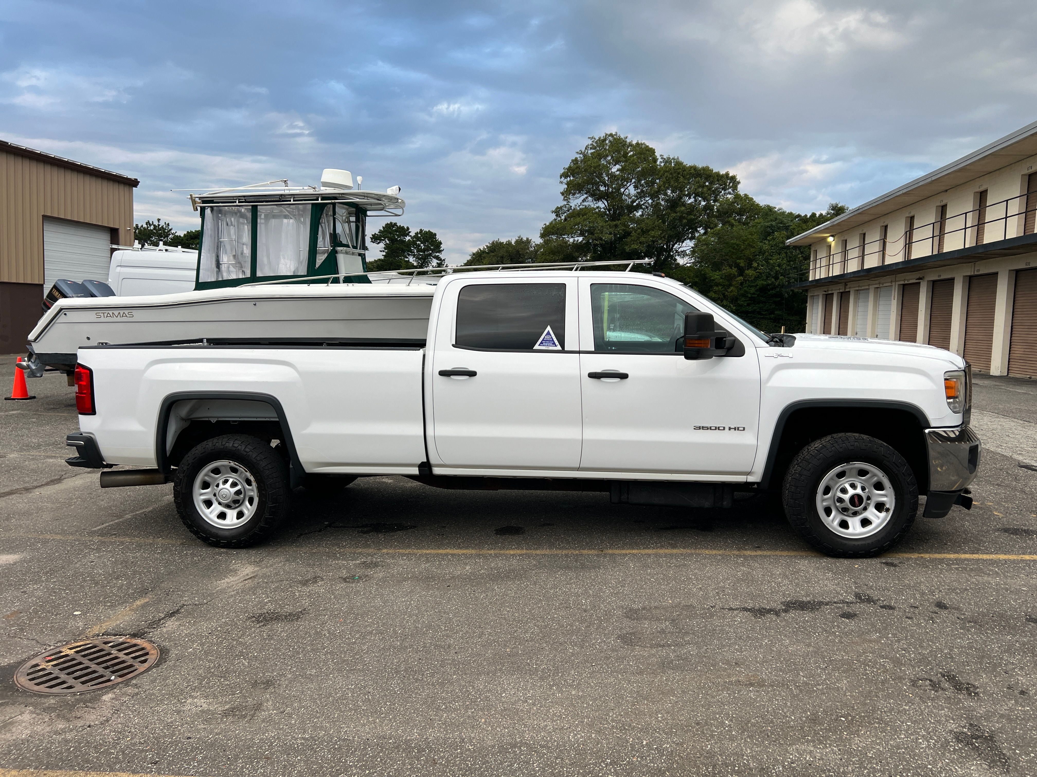 Used 2016 GMC Sierra 3500 4x4 Crew Cab w/ Sierra Convenience Package image 1