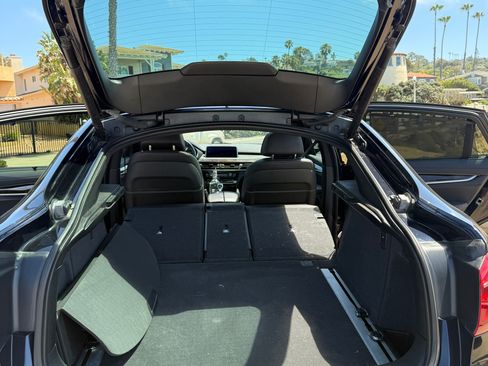 Used 2018 BMW X6 xDrive35i w/ M Sport Package image 13