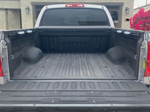 Used 2017 Toyota Tundra SR5 w/ TRD Off Road Package image 23