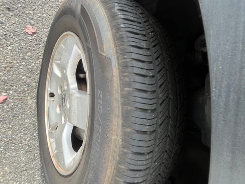 Used 2005 Honda Element EX image 8