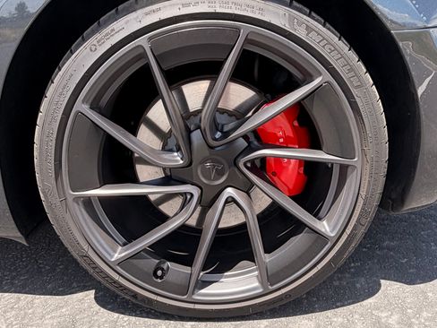 Used 2024 Tesla Model 3 Performance AWD/4WD image 12
