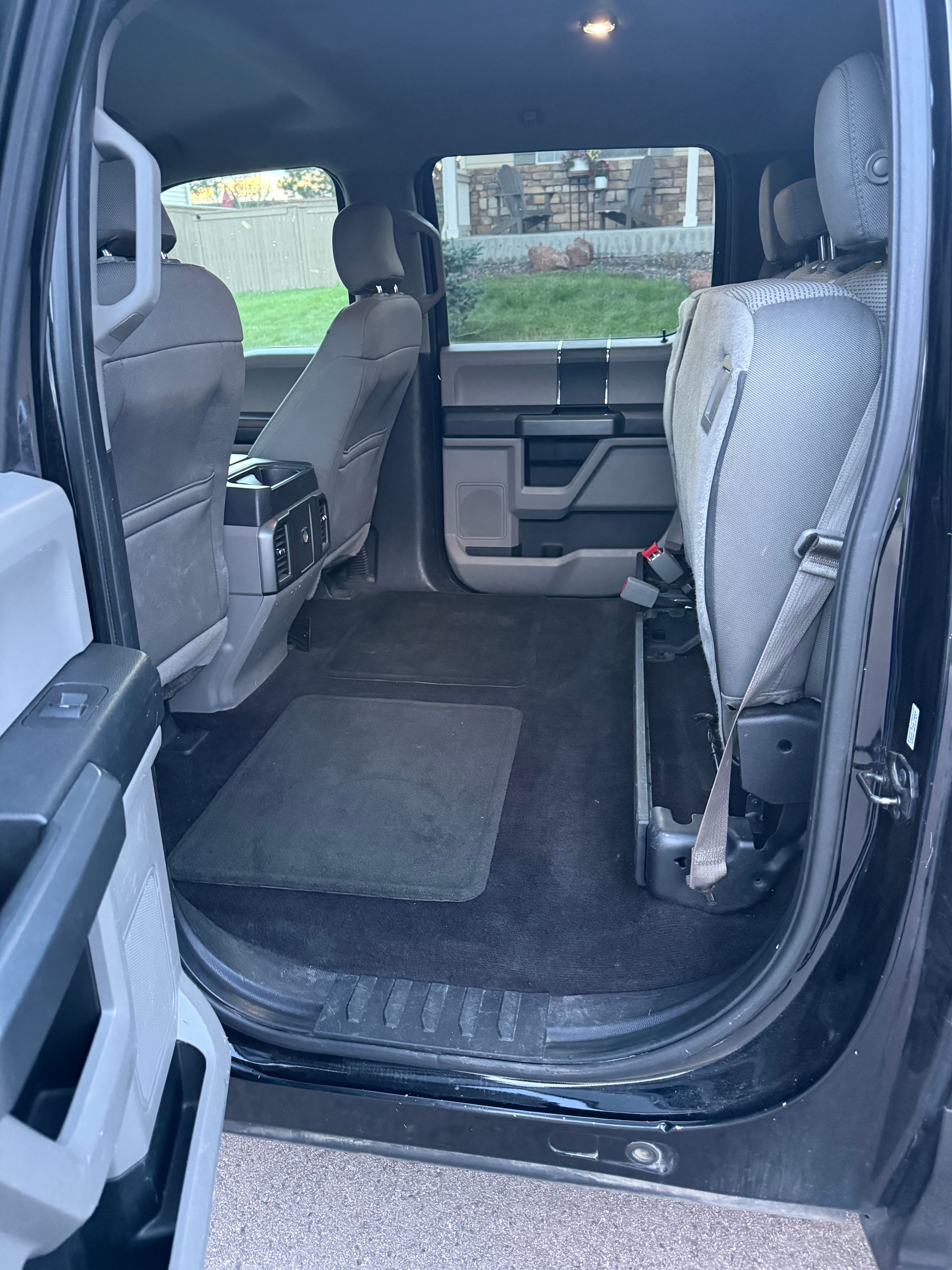 Used 2016 Ford F150 XLT w/ Equipment Group 301A Mid AWD/4WD image 10