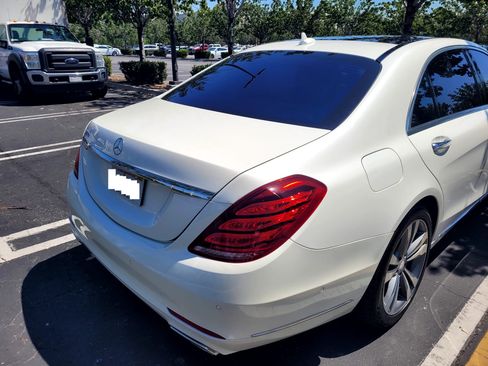 Used 2017 Mercedes-Benz S 550 Sedan image 5