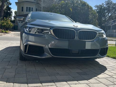 Used 2018 BMW M550i xDrive image 2