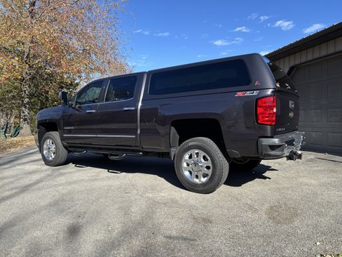 Used 2015 Chevrolet Silverado 2500 LTZ w/ Duramax Plus Package image 12