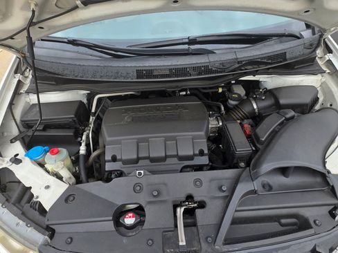 Used 2015 Honda Odyssey Touring Elite image 10