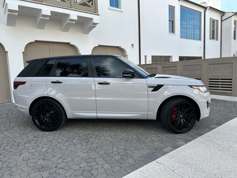 Used 2014 Land Rover Range Rover Sport Autobiography image 4