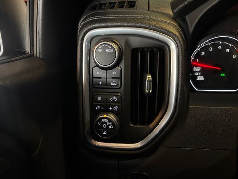 Used 2022 Chevrolet Silverado 1500 LT w/ All Star Edition Plus image 24