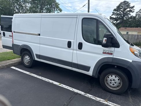 Used 2017 RAM ProMaster 1500 FWD image 4