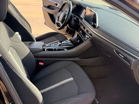 Used 2021 Hyundai Sonata SEL w/ Convenience Package FWD image 11