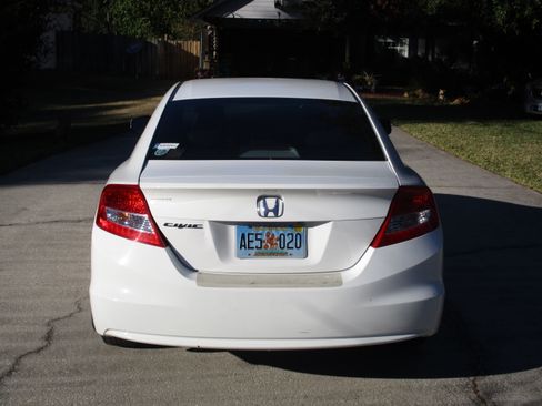 Used 2013 Honda Civic LX image 10