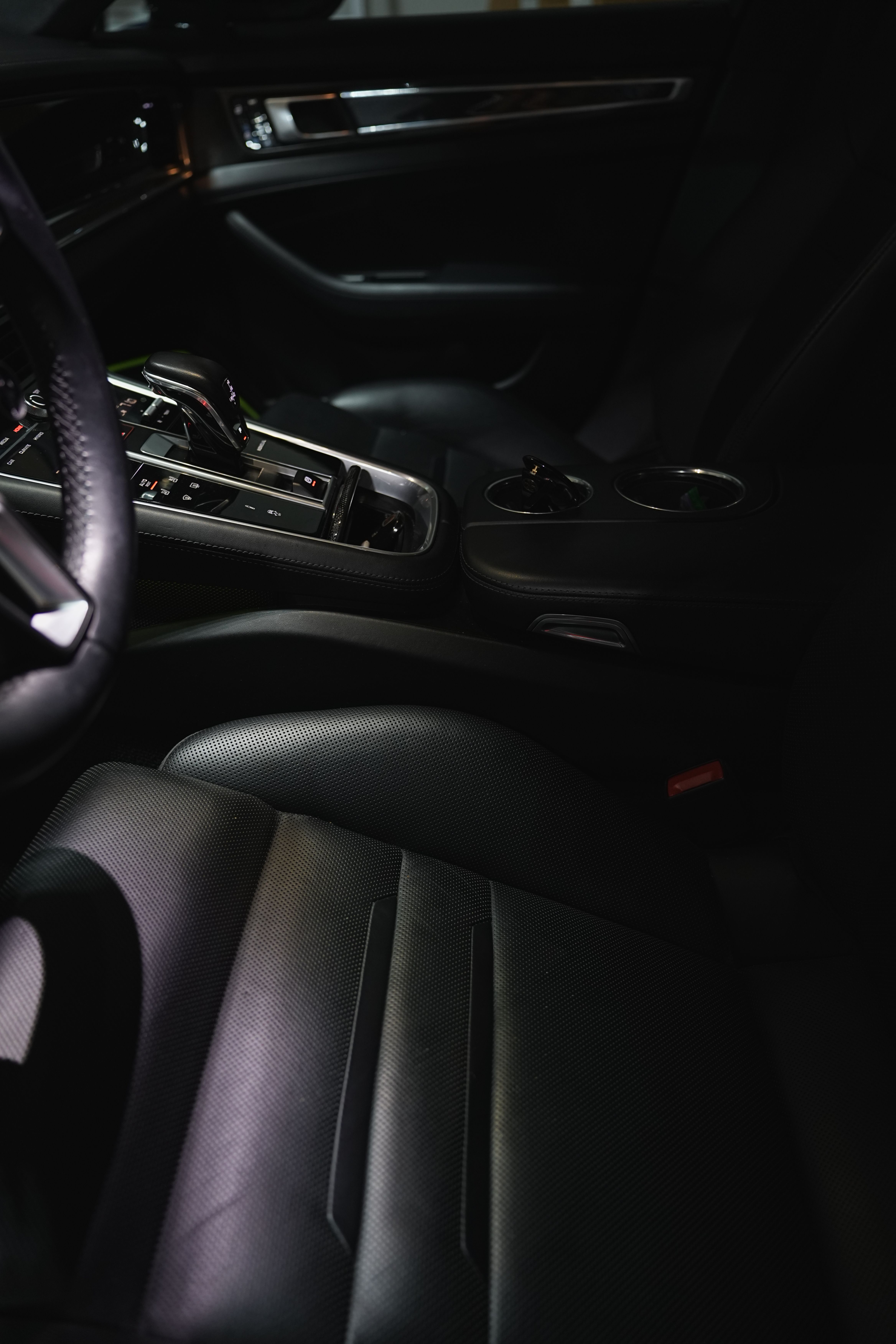 Used 2019 Porsche Panamera Turbo S AWD/4WD image 27