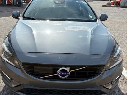 Used 2018 Volvo V60 T5 Dynamic