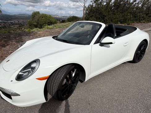 Used 2013 Porsche 911 Carrera image 8