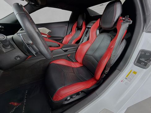 Used 2023 Chevrolet Corvette Stingray Preferred Conv w/ Z51 Performance Package image 11