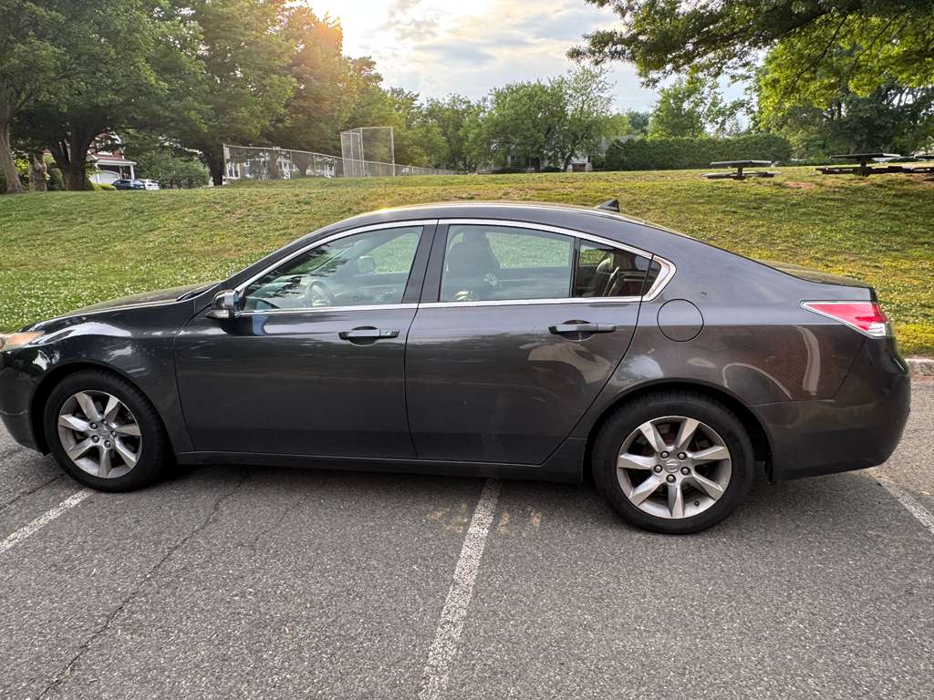 Used 2012 Acura TL FWD image 9
