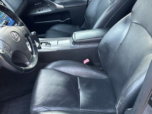 Used 2006 Lexus IS 350 image 11