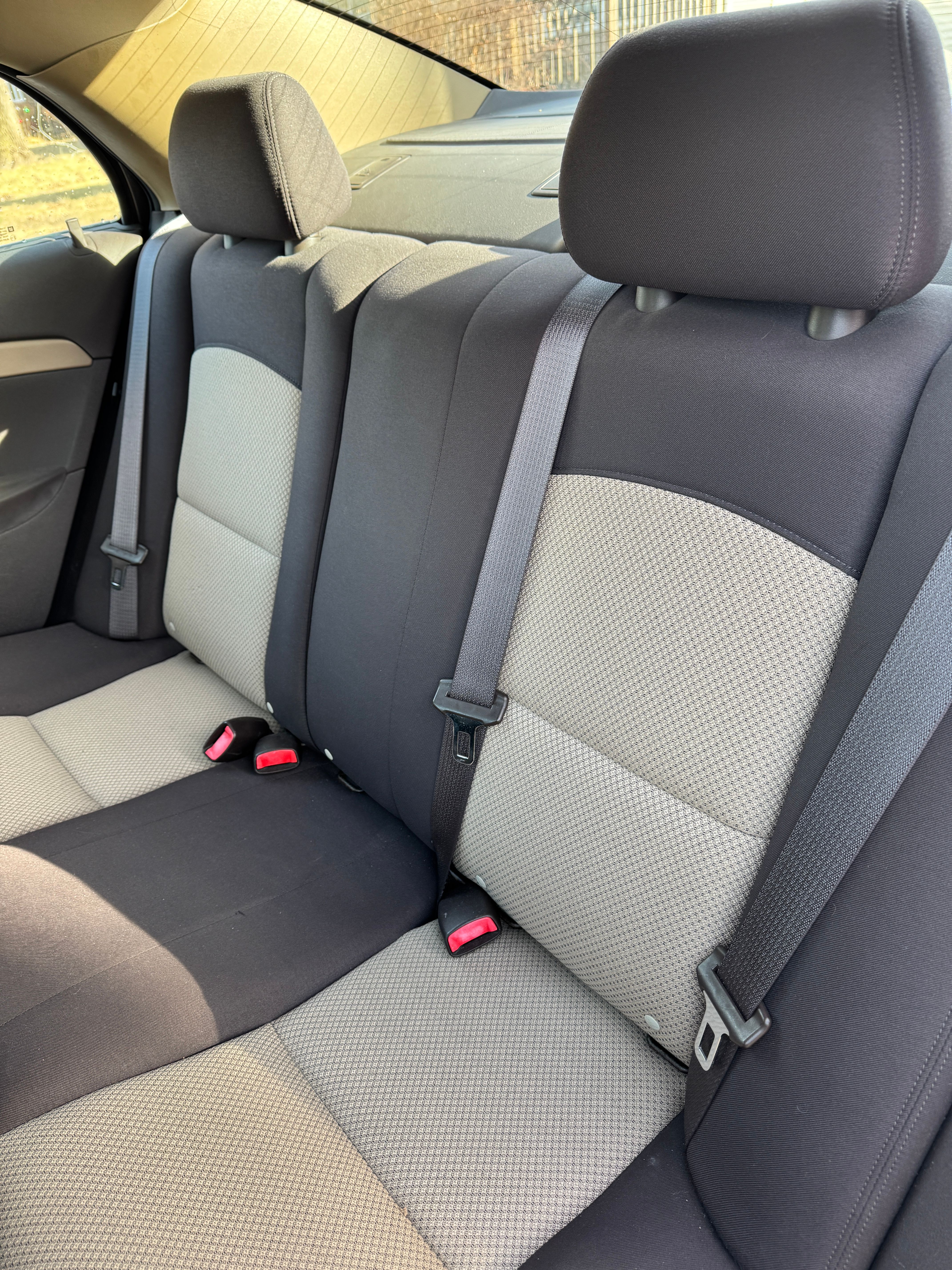 Used 2010 Chevrolet Malibu LS FWD image 16
