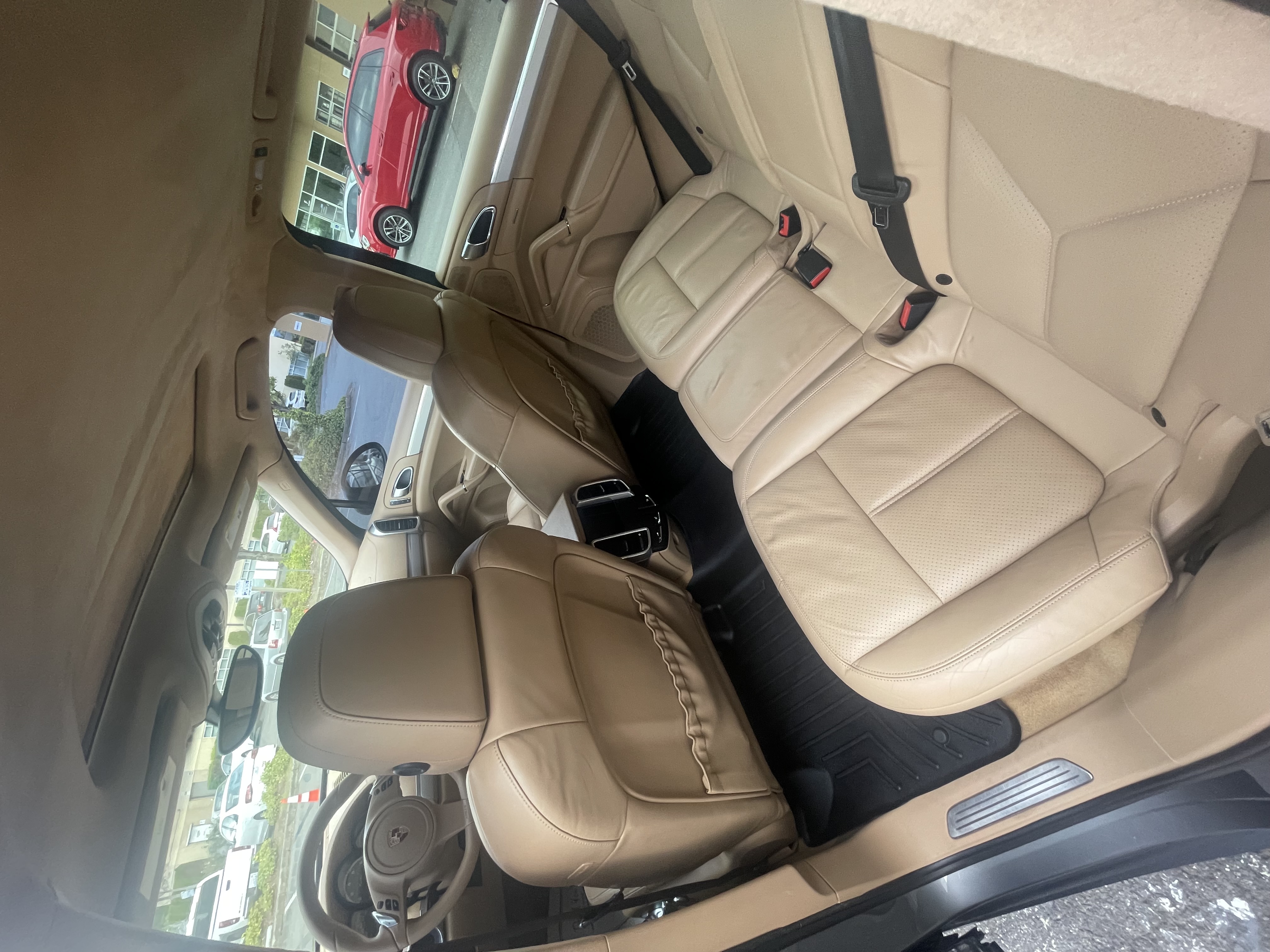 Used 2011 Porsche Cayenne Turbo AWD/4WD image 26
