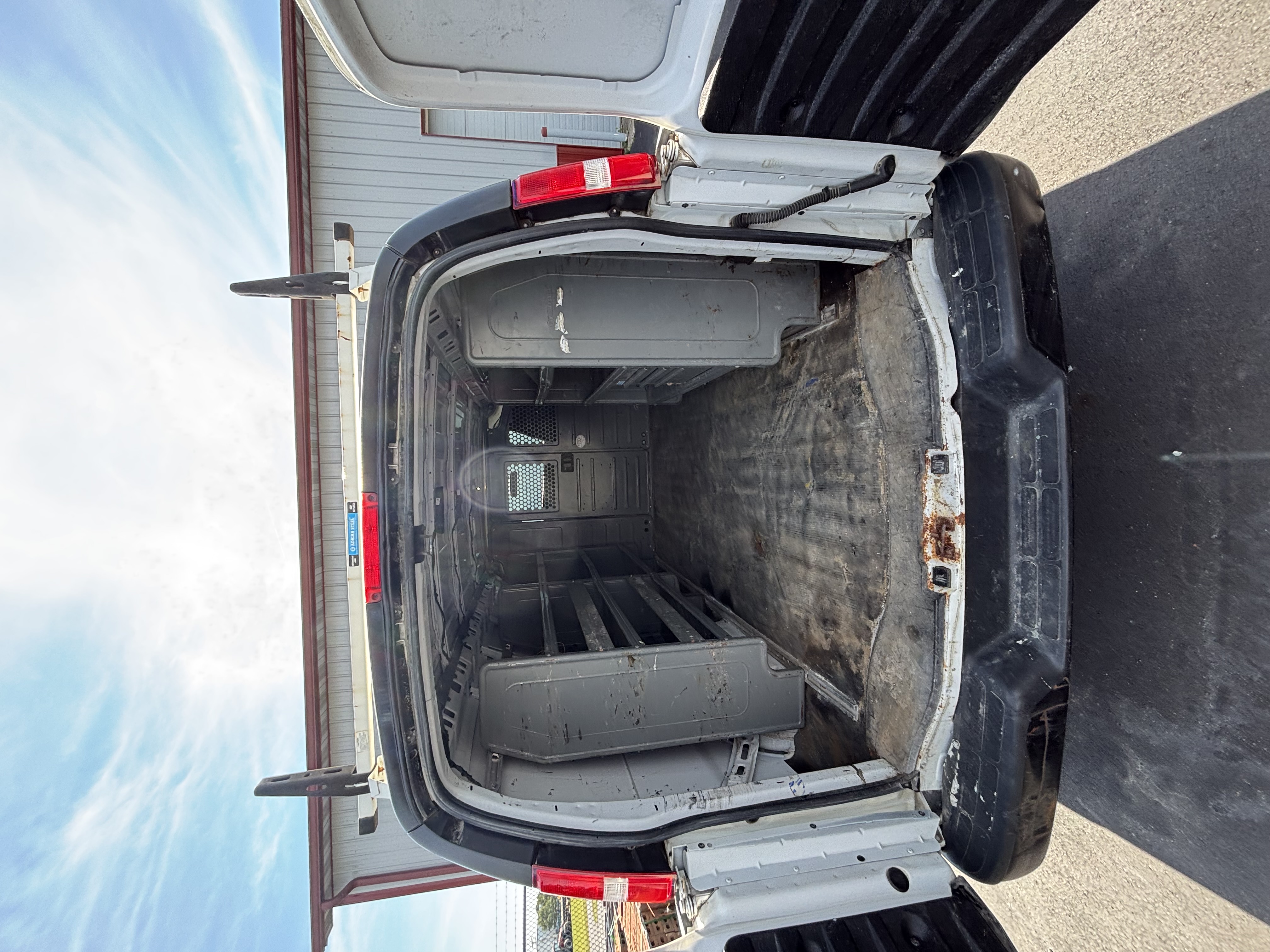 Used 2020 Chevrolet Express 2500 w/ Driver Convenience Package RWD image 7