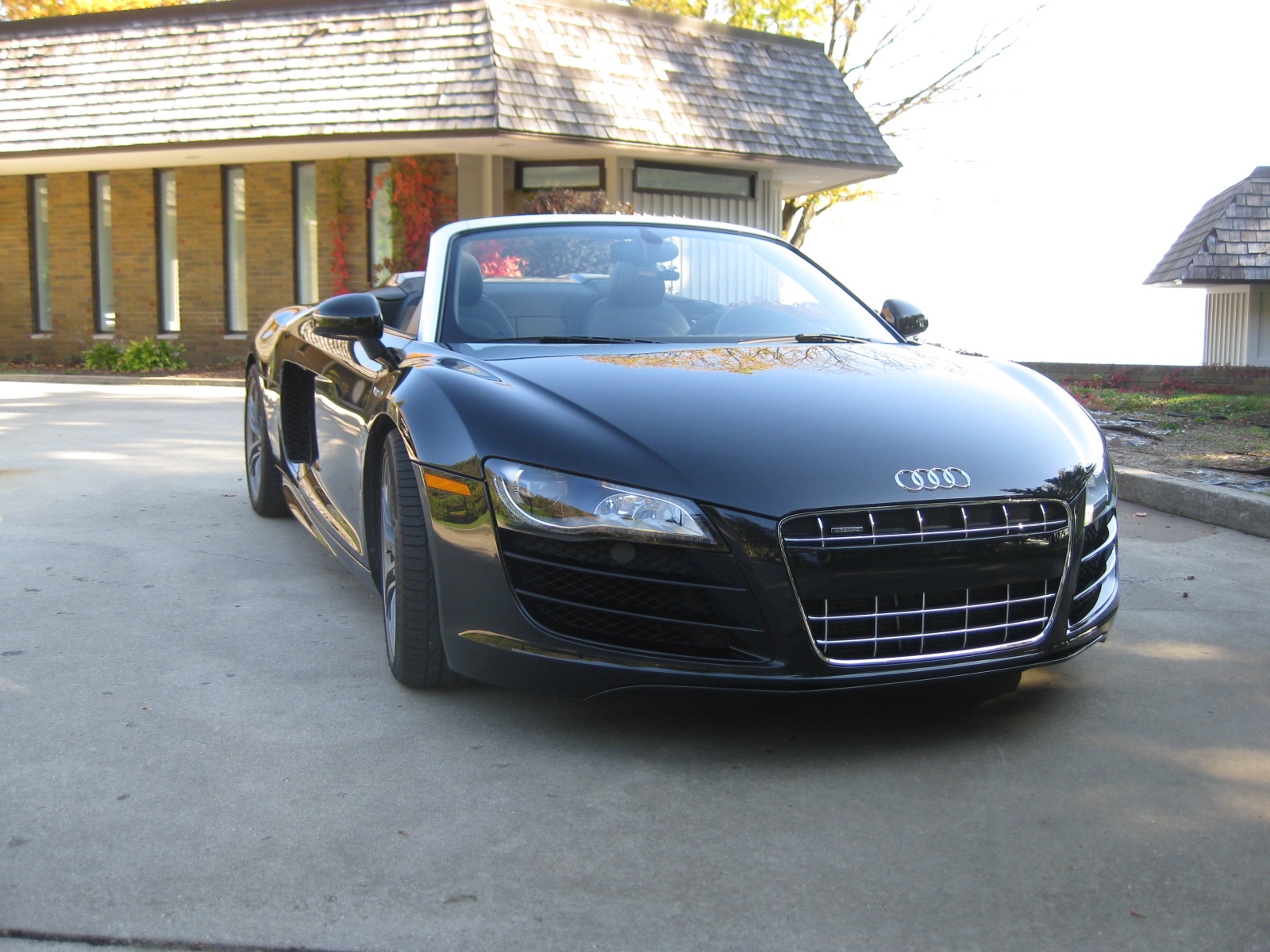 Used 2011 Audi R8 V10 AWD/4WD image 4
